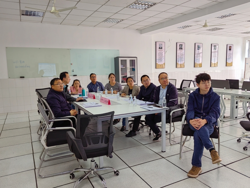 gnUR_1715350203458056601.jpg 2.jpg